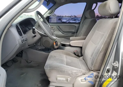 2004 Toyota Sequoia Sr5 из США, поврежденный, VIN 5TDZT34AX4S211311